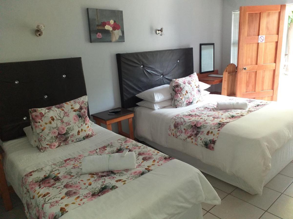 Hopetown Guesthouse Экстерьер фото