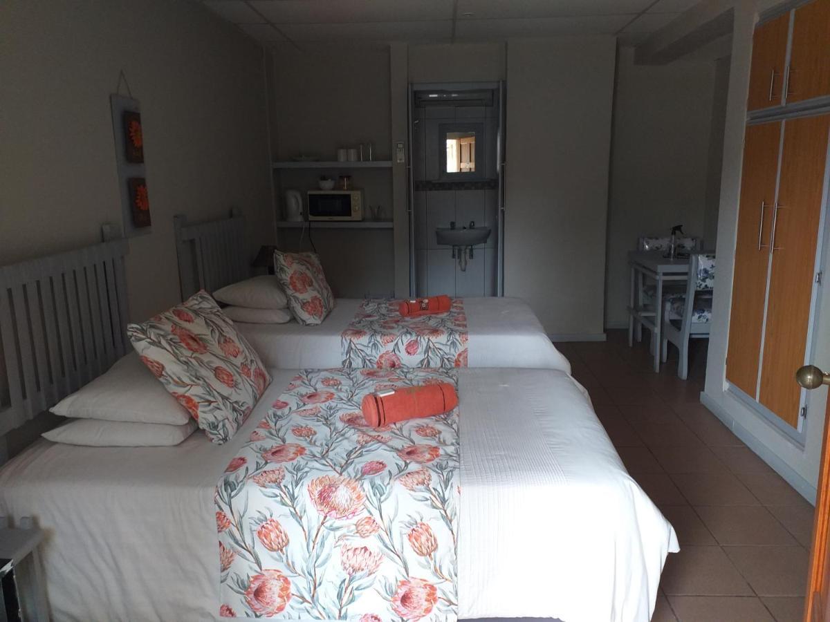 Hopetown Guesthouse Экстерьер фото