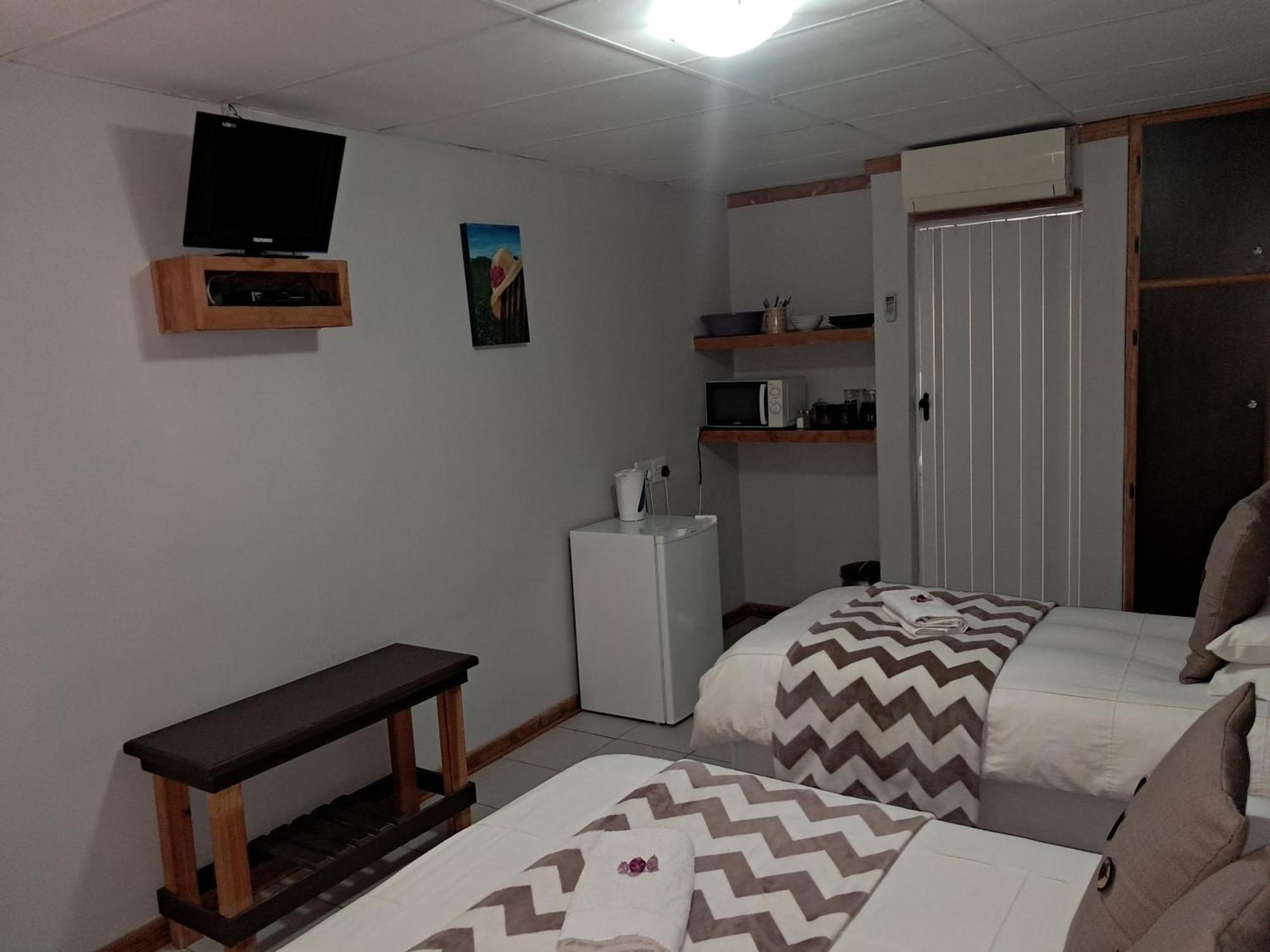 Hopetown Guesthouse Экстерьер фото
